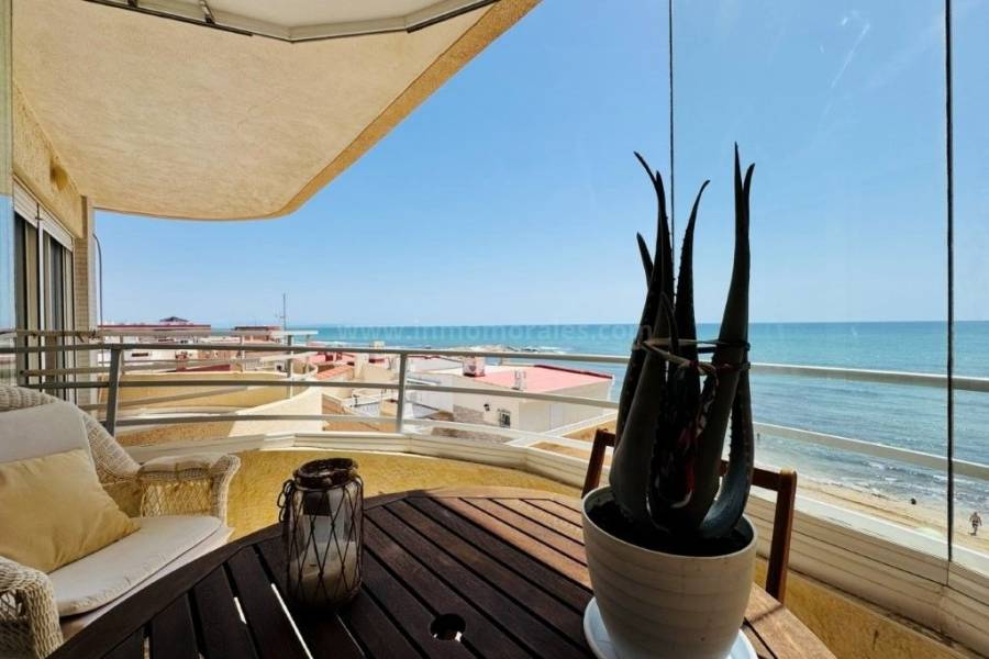 Resale - Apartment  - La Mata