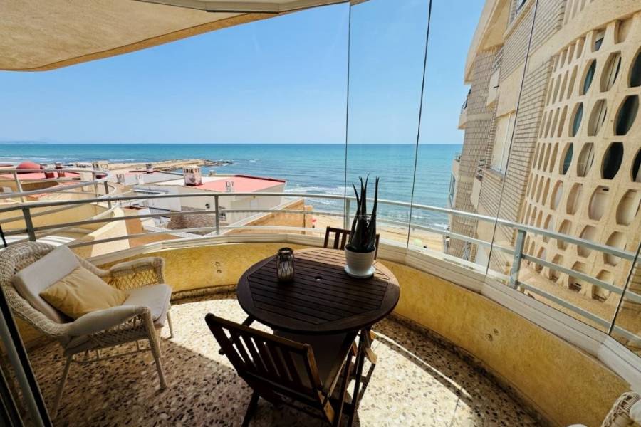Resale - Apartment  - La Mata