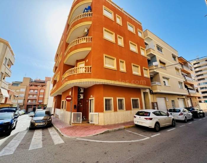 Apartment  - Resale - La Mata - La Mata