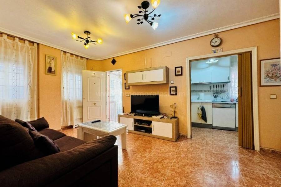 Resale - Apartment  - La Mata