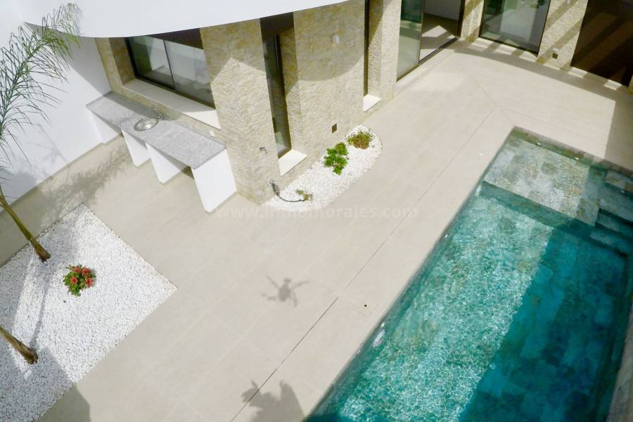 New Build - Detached House / Villa  - Almoradí
