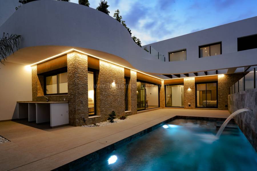 New Build - Detached House / Villa  - Almoradí