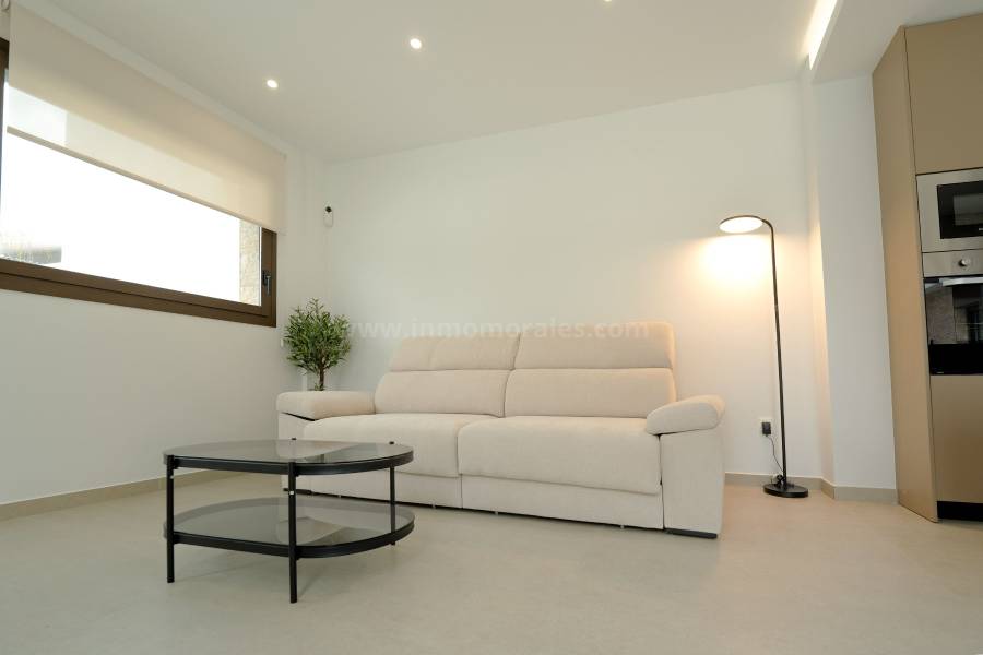 New Build - Detached House / Villa  - Almoradí