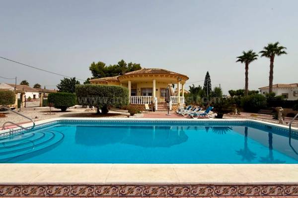 Villa ( Finca ) - Wiederverkauf - Catral - Catral