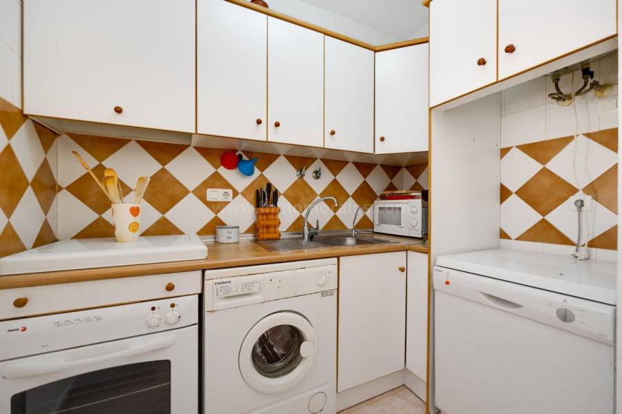 Wiederverkauf - Wohnung/Apartment - Torrevieja - Playa de los Náufragos