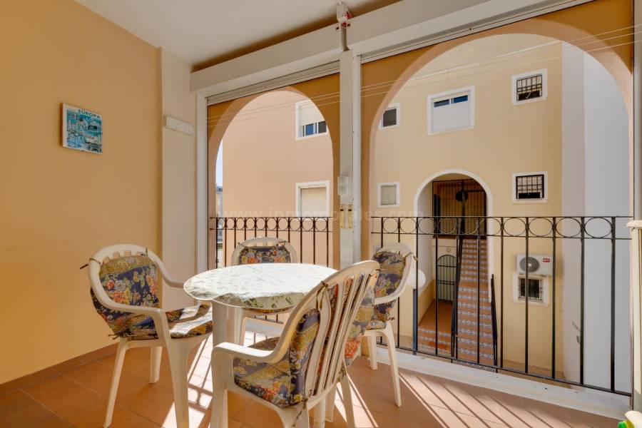 Wiederverkauf - Wohnung/Apartment - Torrevieja - Playa de los Náufragos