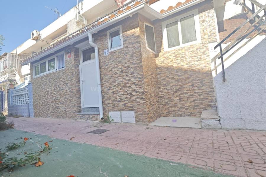 Wiederverkauf - Wohnung/Apartment - Torrevieja - Nueva Torrevieja