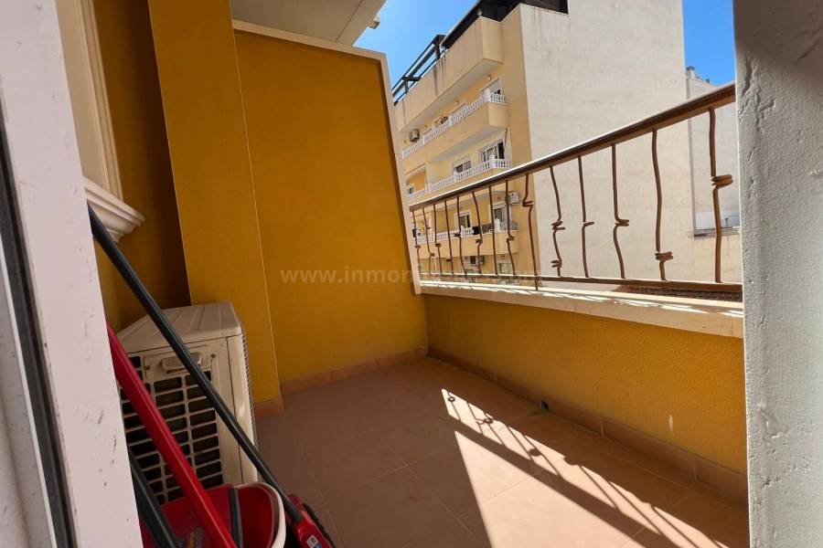 Wiederverkauf - Wohnung/Apartment - Torrevieja - Center Torrevieja