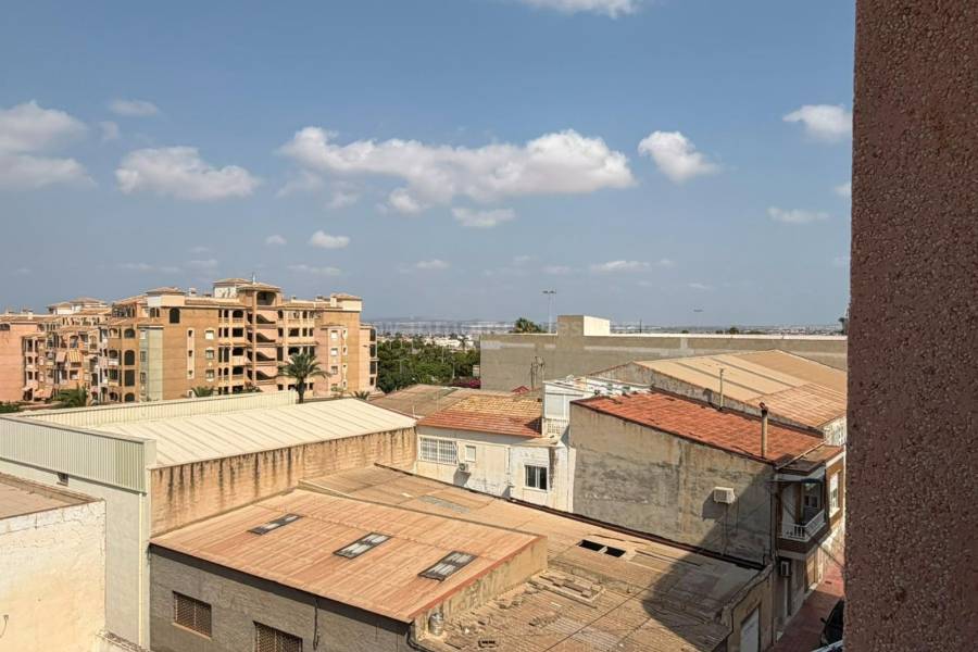 Wiederverkauf - Wohnung/Apartment - Torrevieja - Centro