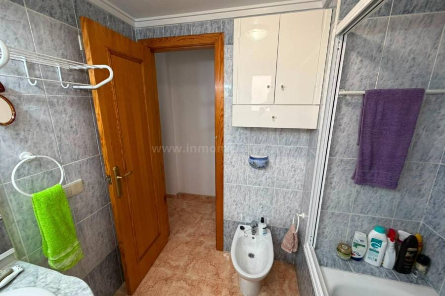 Wiederverkauf - Wohnung/Apartment - Torrevieja - Centro