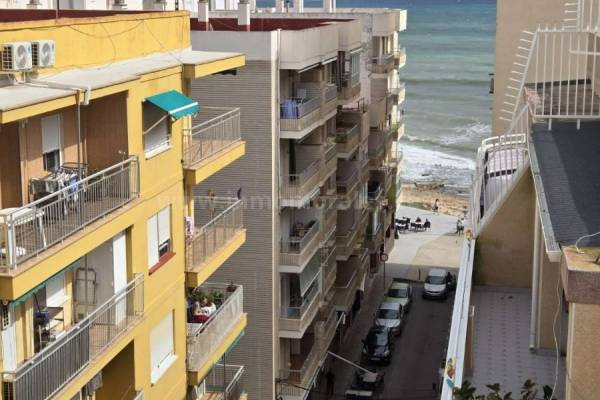 Penthauswohnung - Wiederverkauf - Torrevieja - Playa del Cura