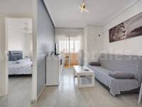 Resale - Apartment  - Torrevieja - Playa de los Locos