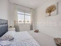 Resale - Apartment  - Torrevieja - Playa de los Locos