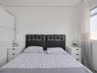 Resale - Apartment  - Torrevieja - Playa de los Locos