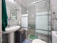 Resale - Apartment  - Torrevieja - Playa de los Locos