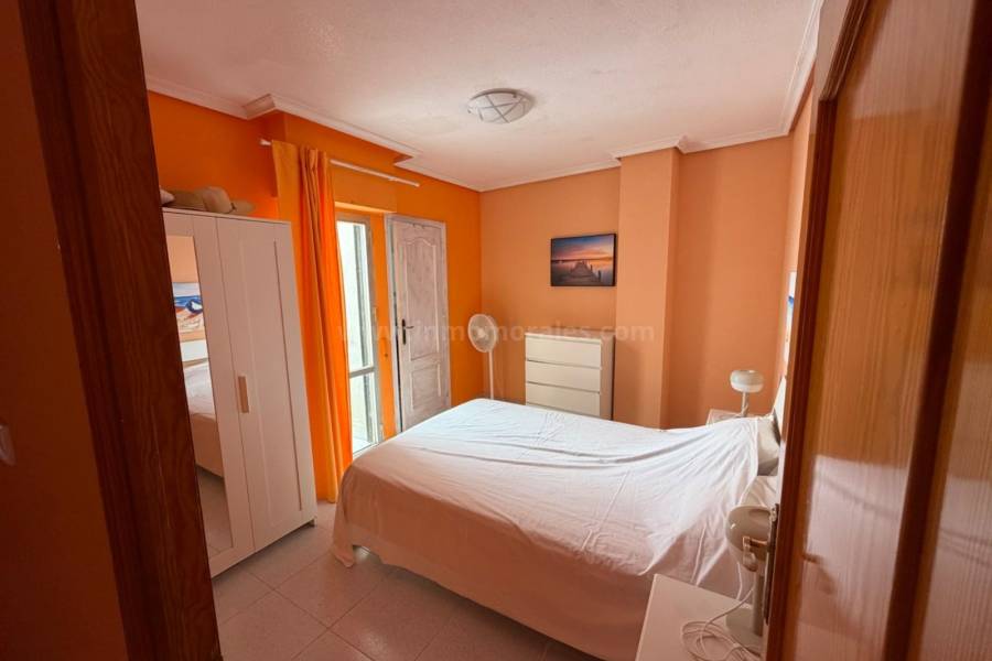 Resale - Apartment  - Torrevieja - Playa del Cura