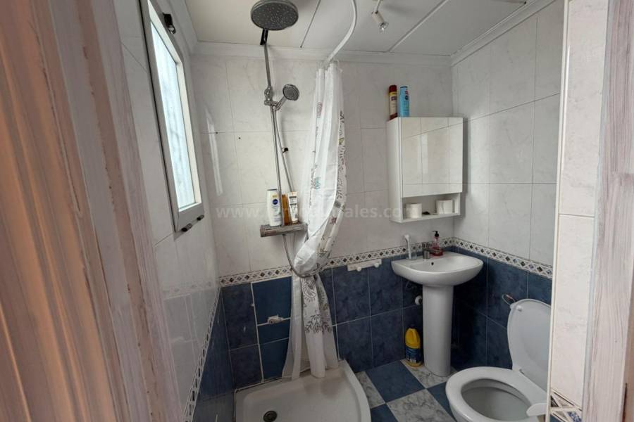 Resale - Apartment  - Torrevieja - Playa del Cura