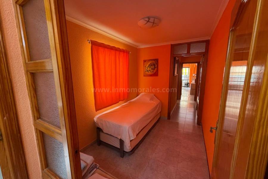 Resale - Apartment  - Torrevieja - Playa del Cura