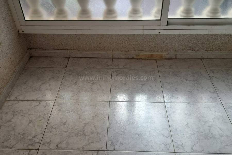 Resale - Apartment  - Torrevieja - Playa del Cura