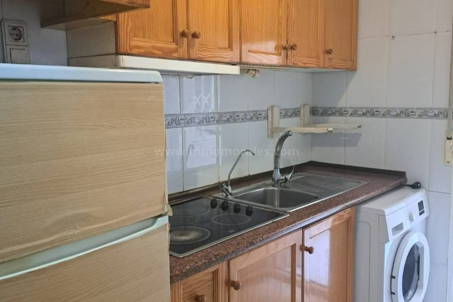 Resale - Apartment  - Torrevieja - Playa del Cura