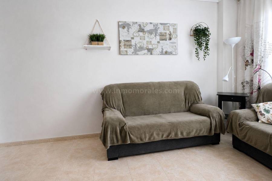 Resale - Apartment  - Torrevieja - Centro