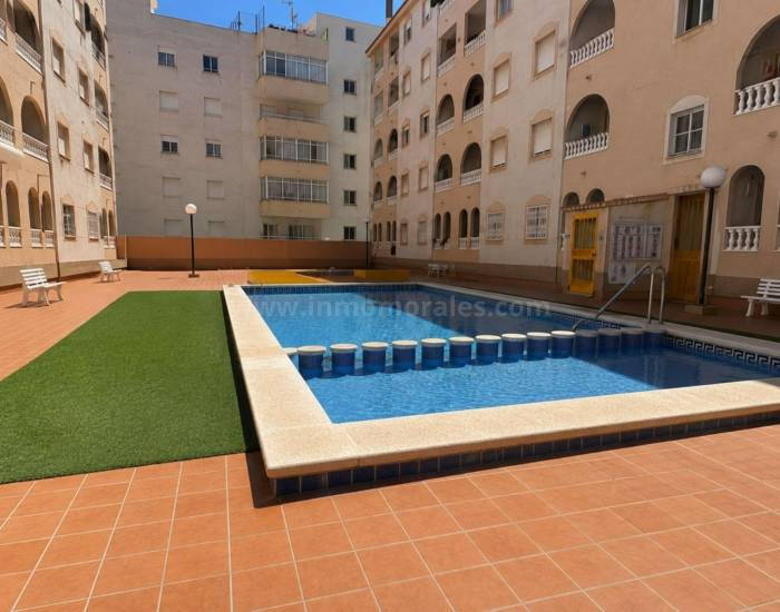 Apartment  - Resale - Torrevieja - Centro