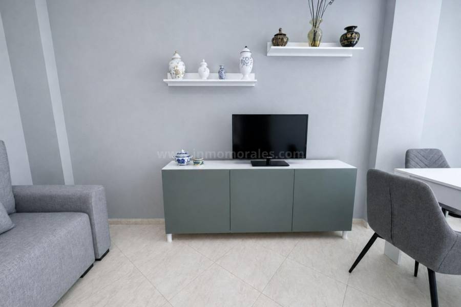 Resale - Apartment  - Torrevieja - Centro