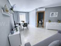Resale - Apartment  - Torrevieja - Centro