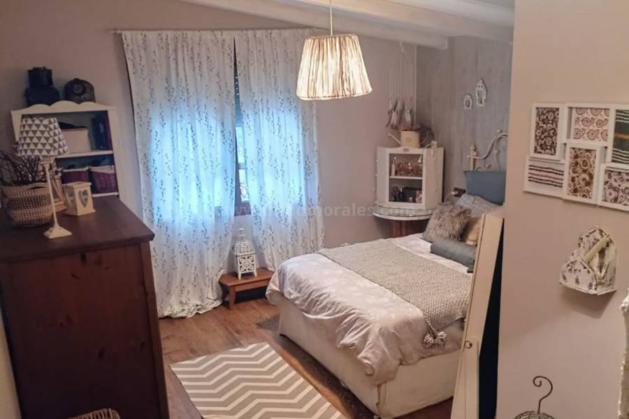 Resale - Detached House / Villa  - Torrevieja - Aguas Nuevas