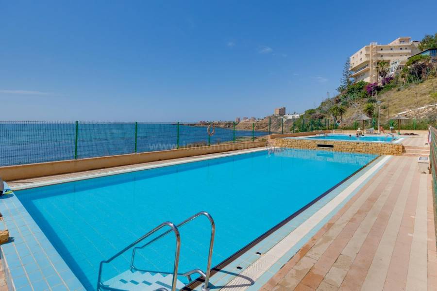 Resale - Apartment  - La Mata - Cabo Cervera