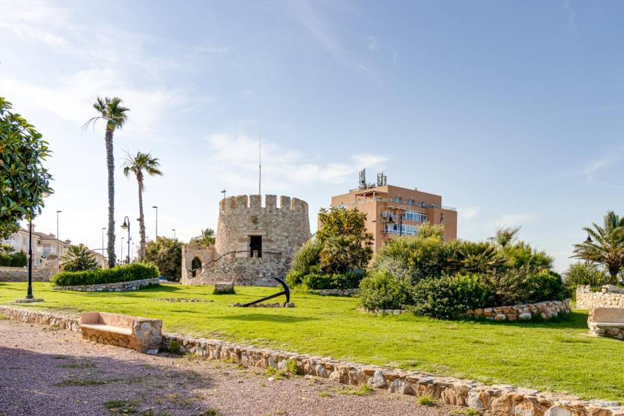 Resale - Apartment  - La Mata - Cabo Cervera
