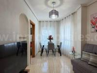 Resale - Apartment  - Torrevieja - Playa del Cura