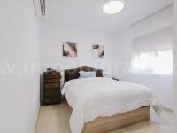 Resale - Detached House / Villa  - Torrevieja - Aguas Nuevas