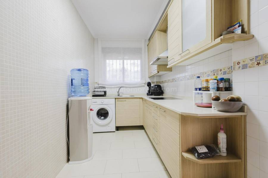 Resale - Detached House / Villa  - Torrevieja - Aguas Nuevas
