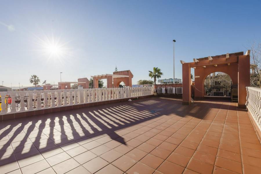 Resale - Detached House / Villa  - Torrevieja - Aguas Nuevas