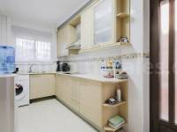 Resale - Detached House / Villa  - Torrevieja - Aguas Nuevas