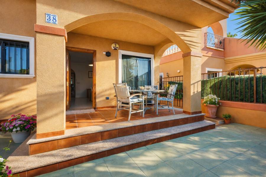 Resale - Detached House / Villa  - Torrevieja - Aguas Nuevas