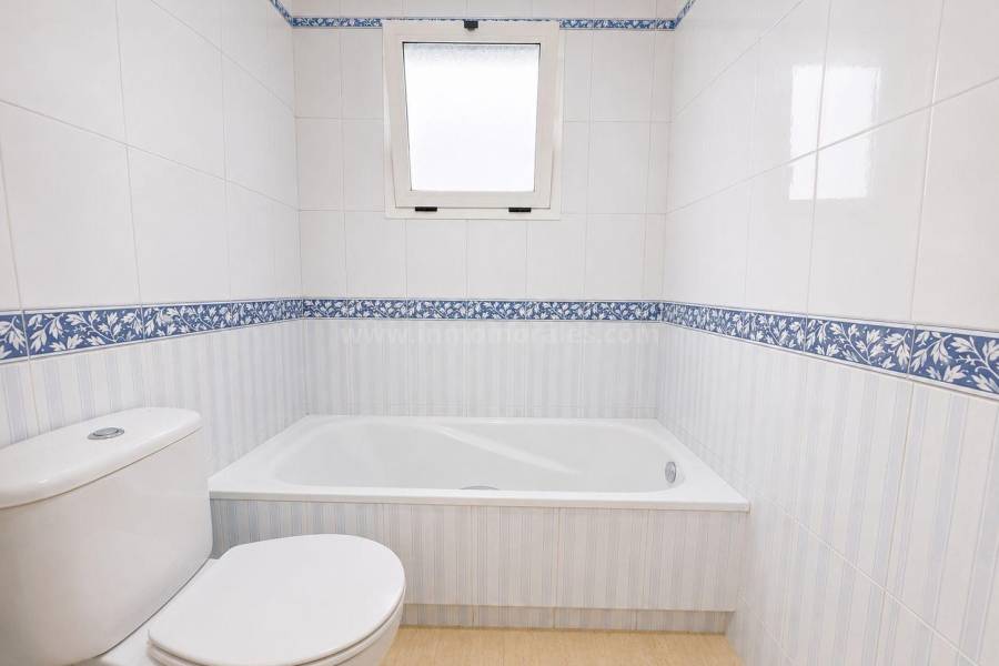 Wiederverkauf - Wohnung/Apartment - Torrevieja - Playa del Cura