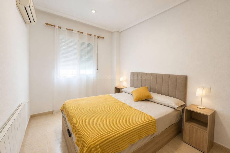 Wiederverkauf - Wohnung/Apartment - Torrevieja - Playa del Cura