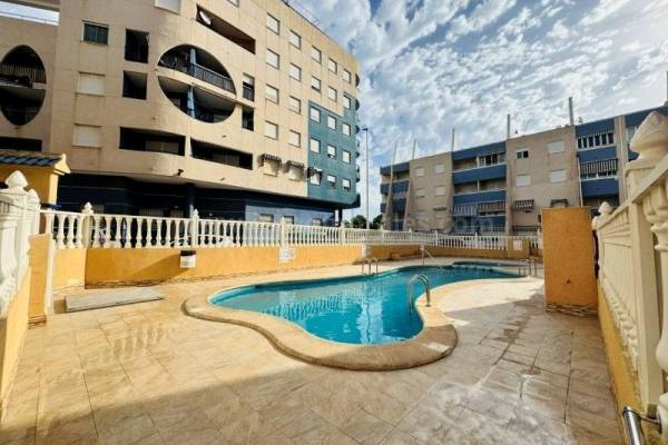 Apartment  - Resale - La Mata - La Mata