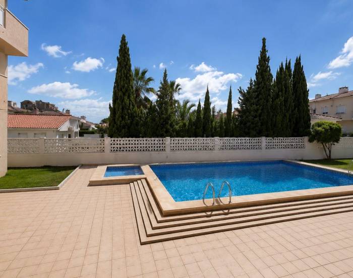 Wohnung/Apartment - Wiederverkauf - Torrevieja - Nueva Torrevieja