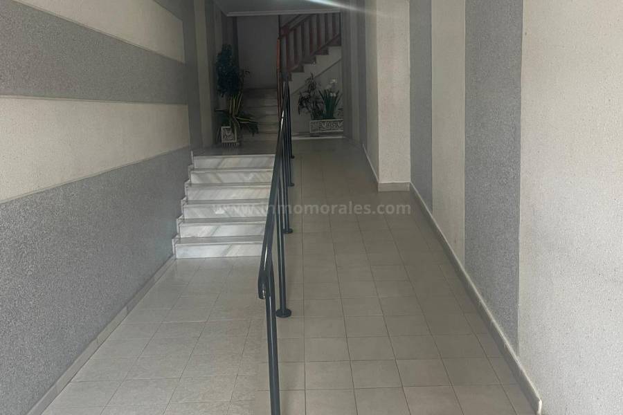 Resale - Apartment  - Almoradí