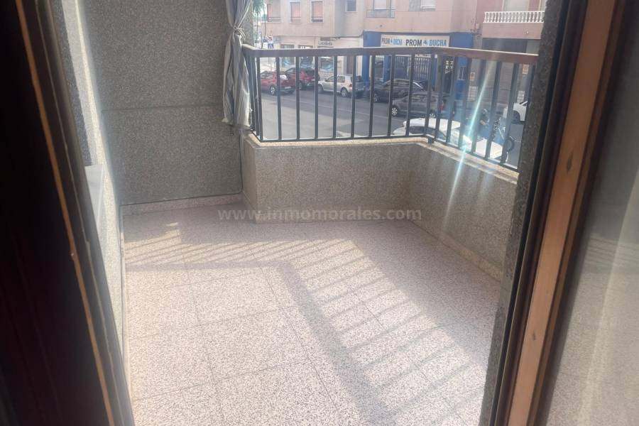 Resale - Apartment  - Almoradí