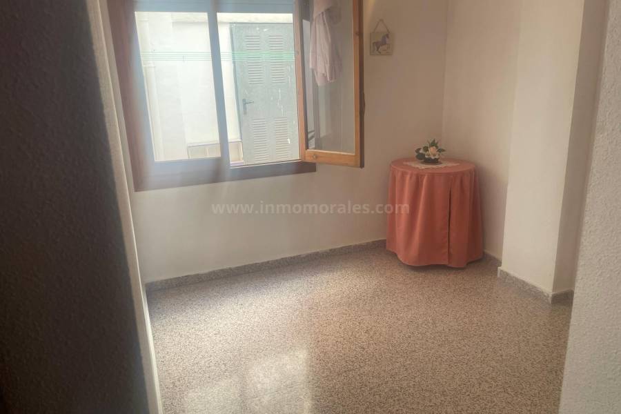 Resale - Apartment  - Almoradí