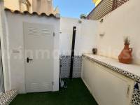 Resale - Semi detached Villa - Torrevieja - Los Frutales