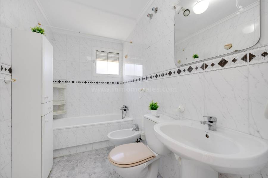 Wiederverkauf - Wohnung/Apartment - Torrevieja - Torreblanca