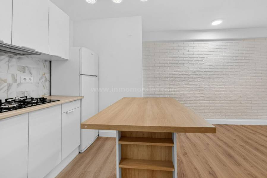 Wiederverkauf - Wohnung/Apartment - Torrevieja - Center Torrevieja