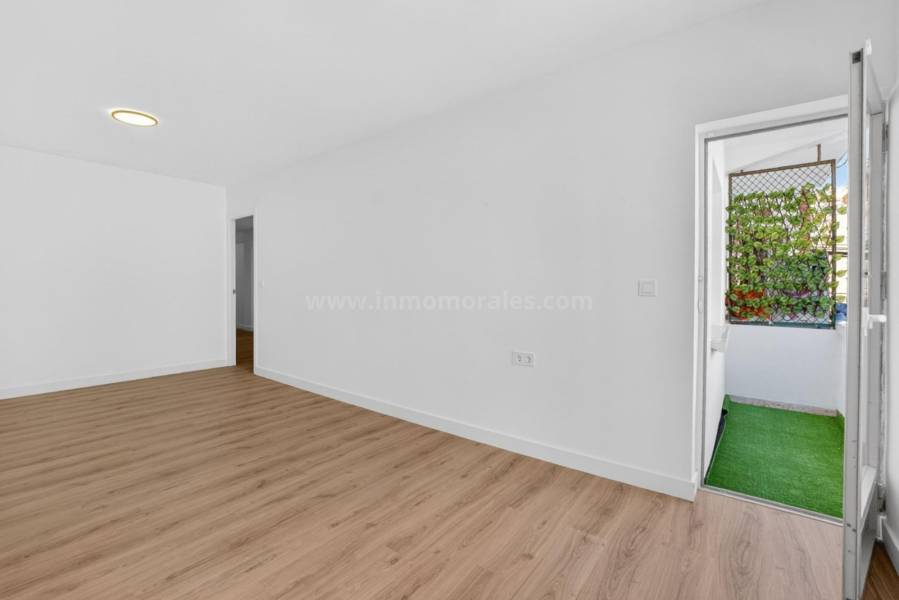 Wiederverkauf - Wohnung/Apartment - Torrevieja - Center Torrevieja