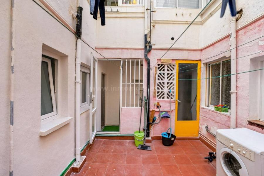 Wiederverkauf - Wohnung/Apartment - Torrevieja - Center Torrevieja